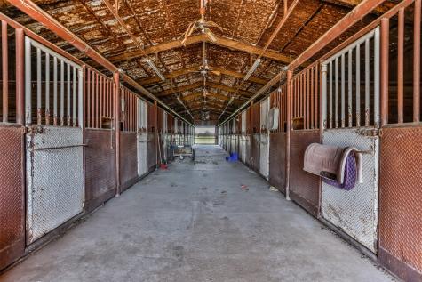 3511 S Interstate 35 Gainesville TX 76240