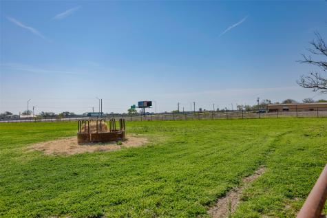 3511 S Interstate 35 Gainesville TX 76240