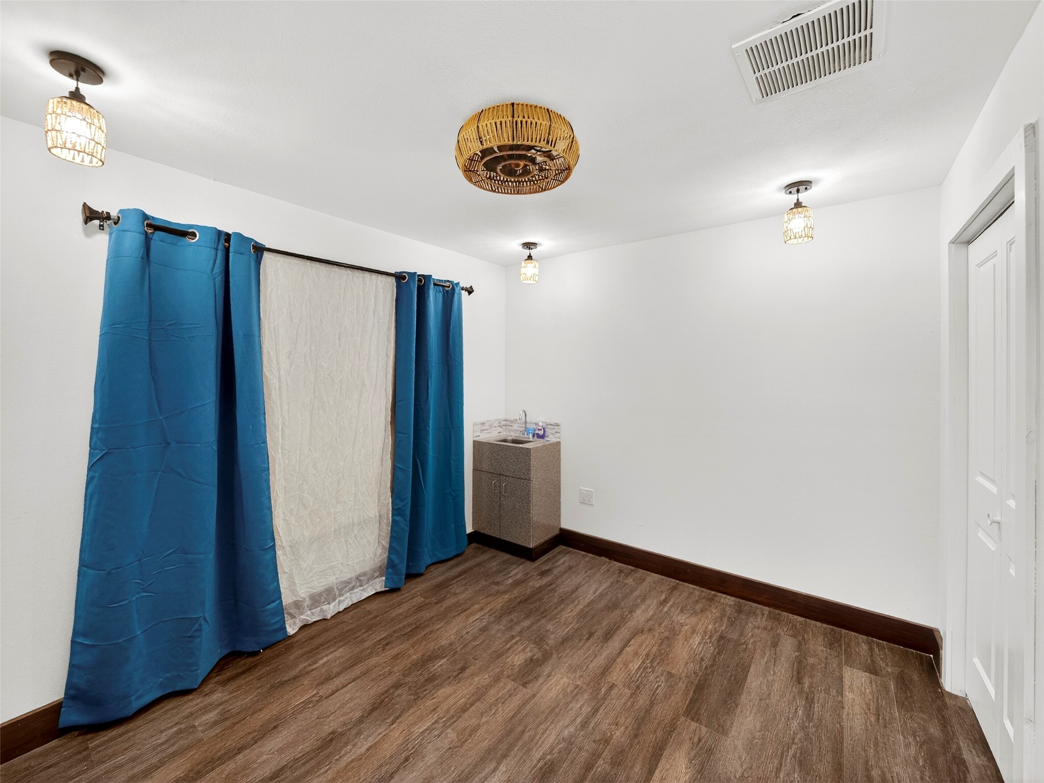 213 Mckinney Avenue Princeton TX 75407