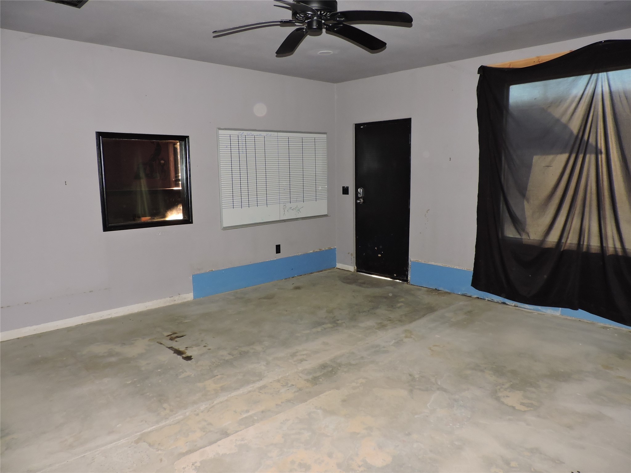 920 W Mason Street Mabank TX 75147