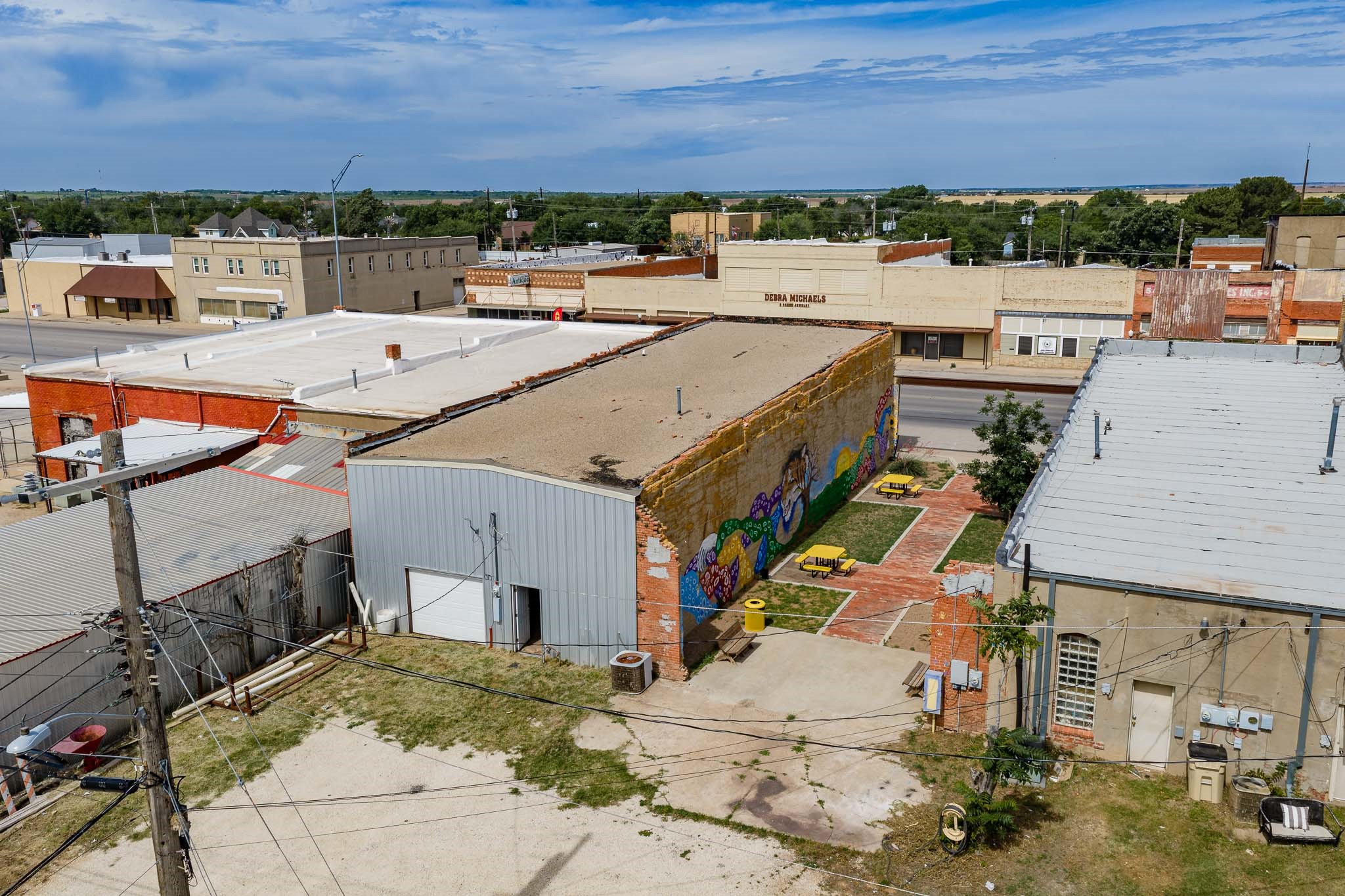1231 Commercial Avenue Anson TX 79501
