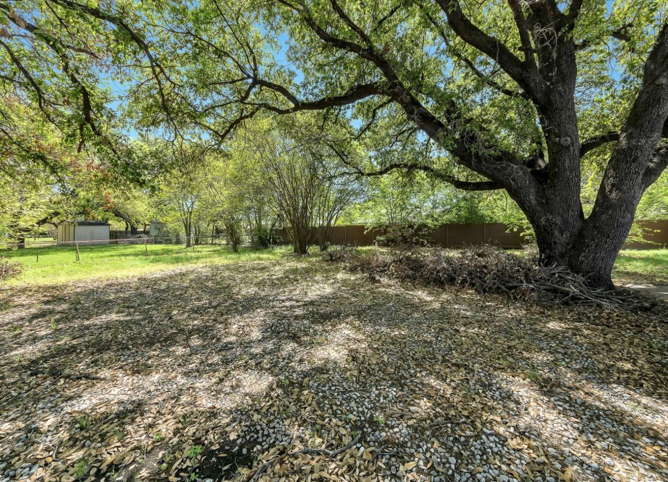 7294 Glenview Drive Richland Hills TX 76180