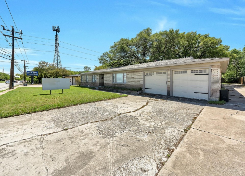 7294 Glenview Drive Richland Hills TX 76180