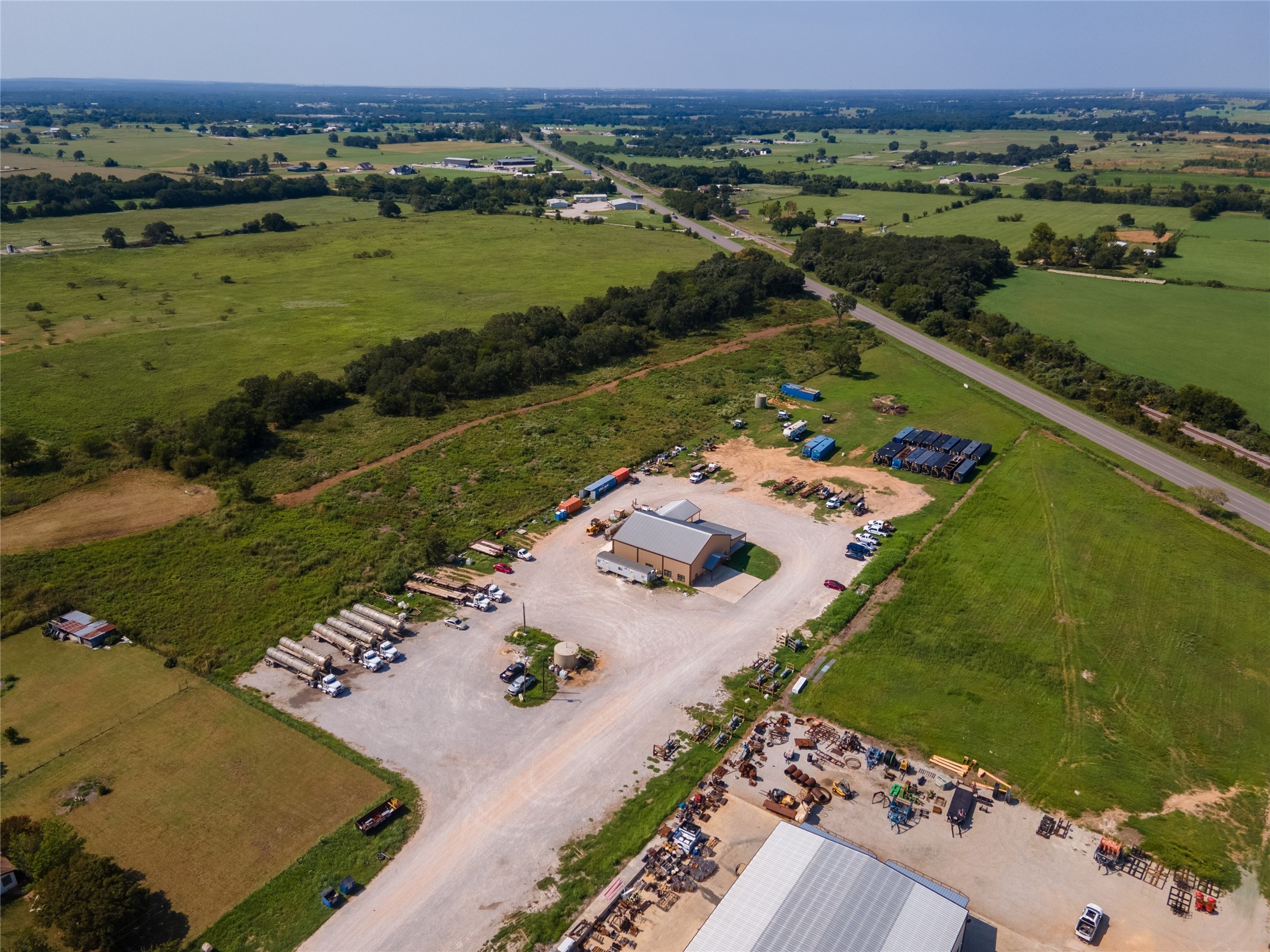 2280 W Highway 114 Paradise TX 76073