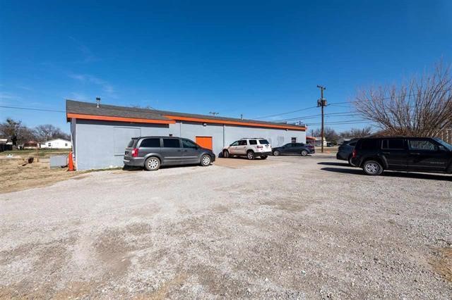 315 N Bridge Henrietta TX 76365