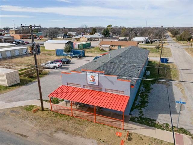 315 N Bridge Henrietta TX 76365