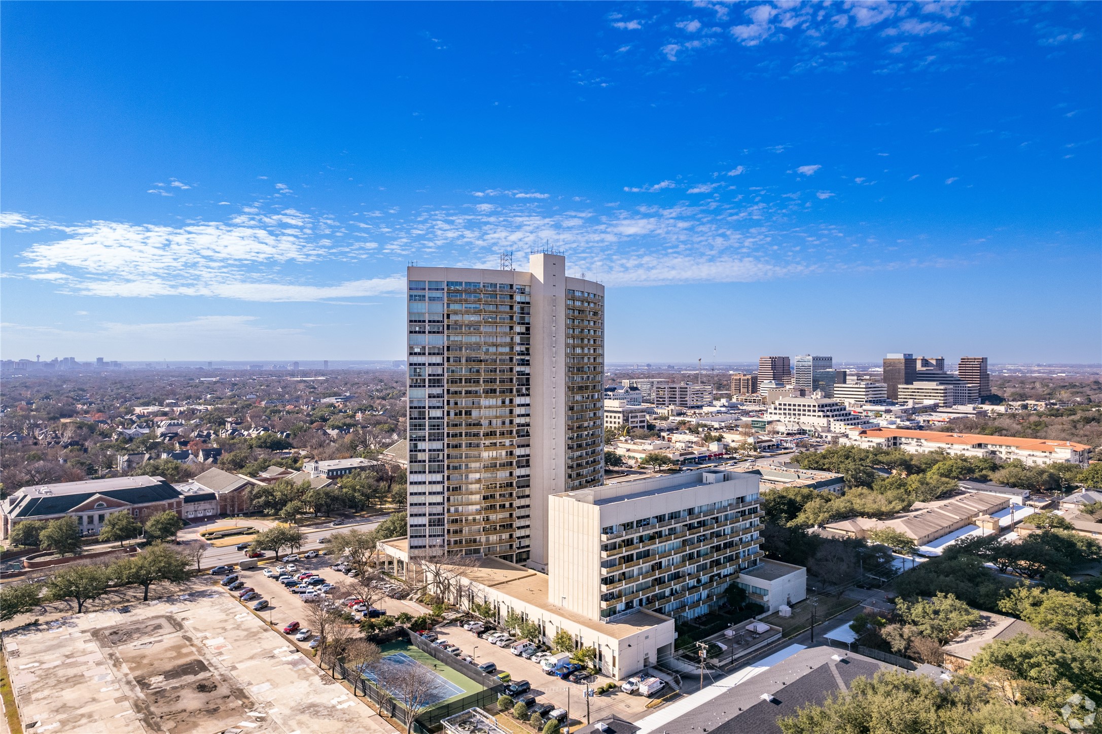 6211 W Northwest Highway Dallas TX 75225