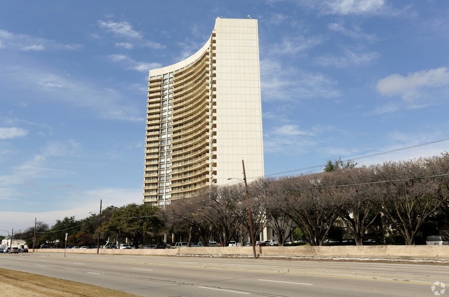 6211 W Northwest Highway Dallas TX 75225