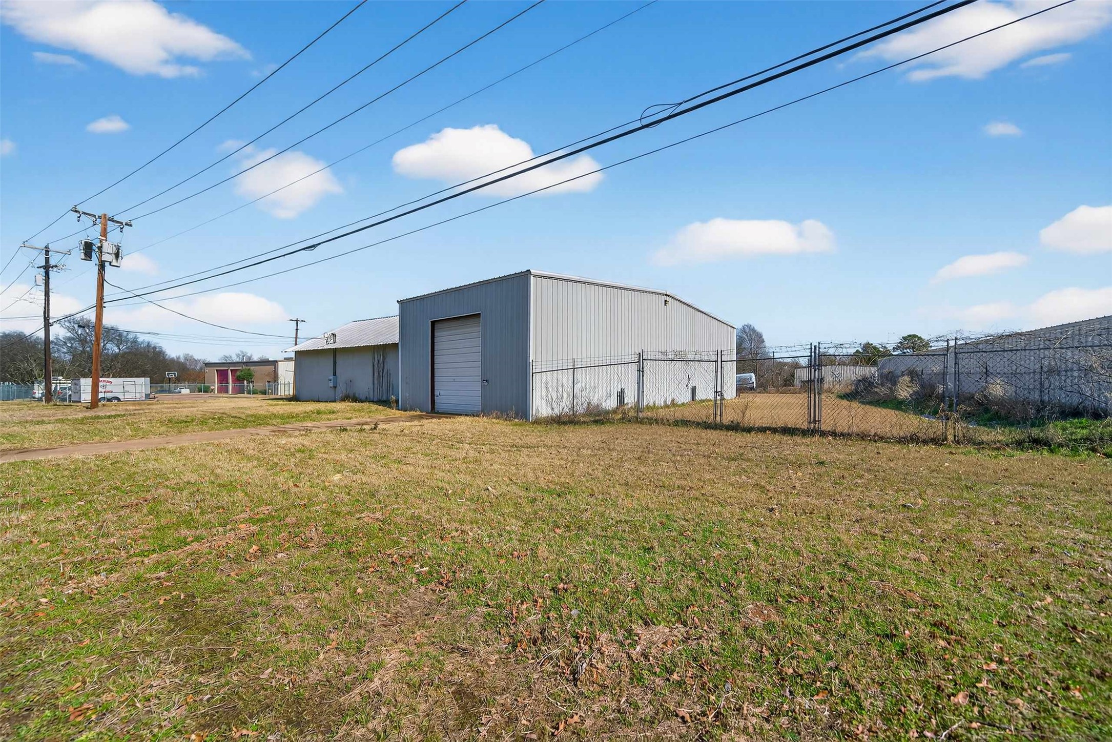 927 N Palestine Street Athens TX 75751