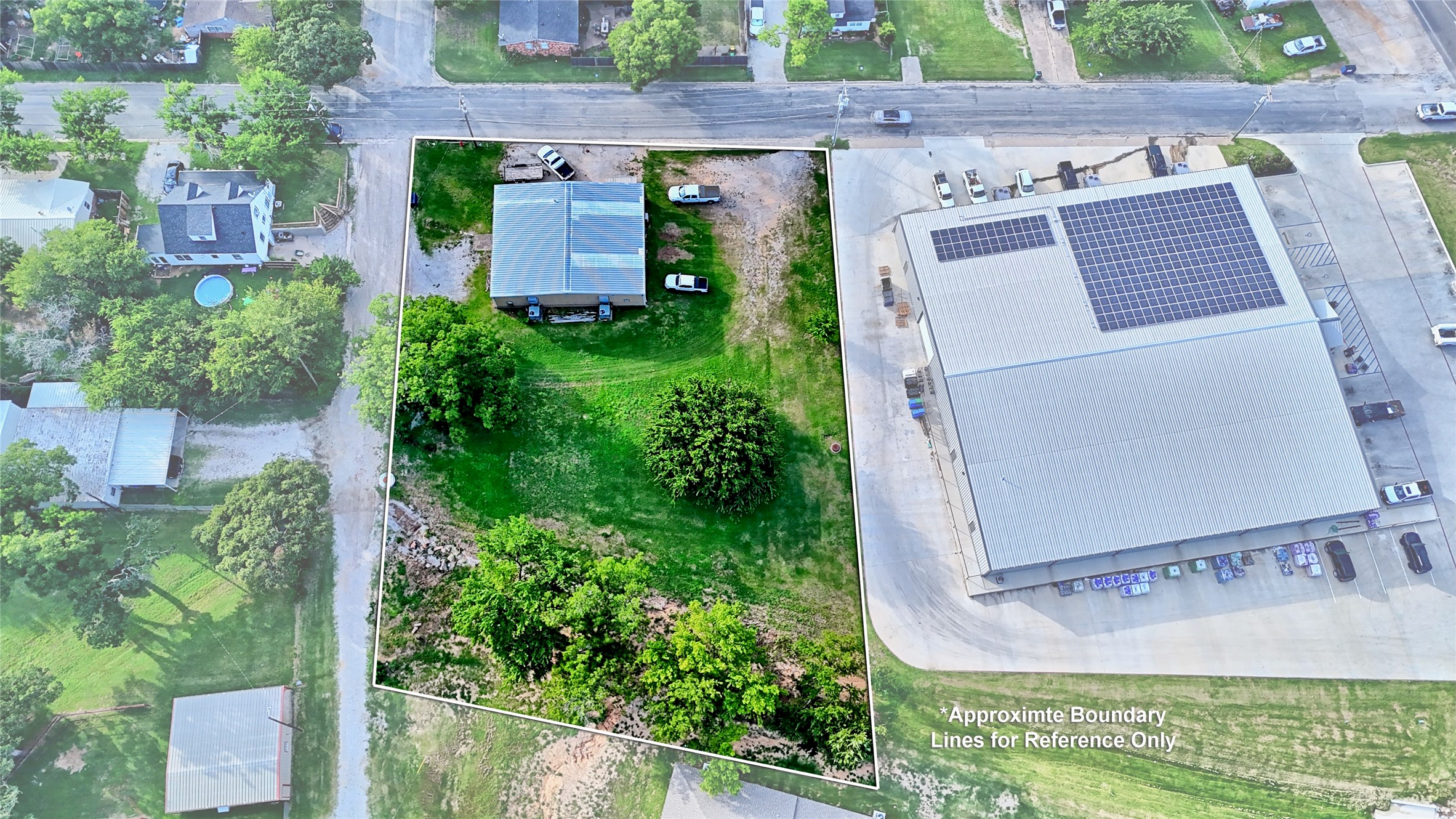 206 N Matthews Street Bowie TX 76230