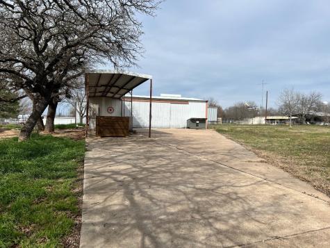 1000 N Mckinney Street De Leon TX 76444