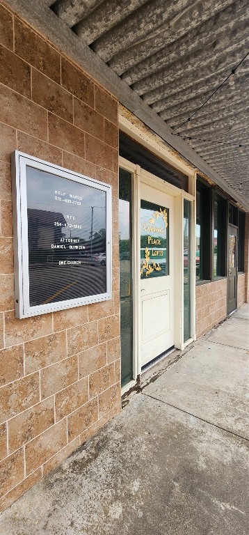 304 E Commerce Street Mexia TX 76667