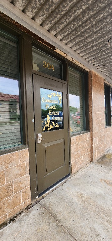 304 E Commerce Street Mexia TX 76667