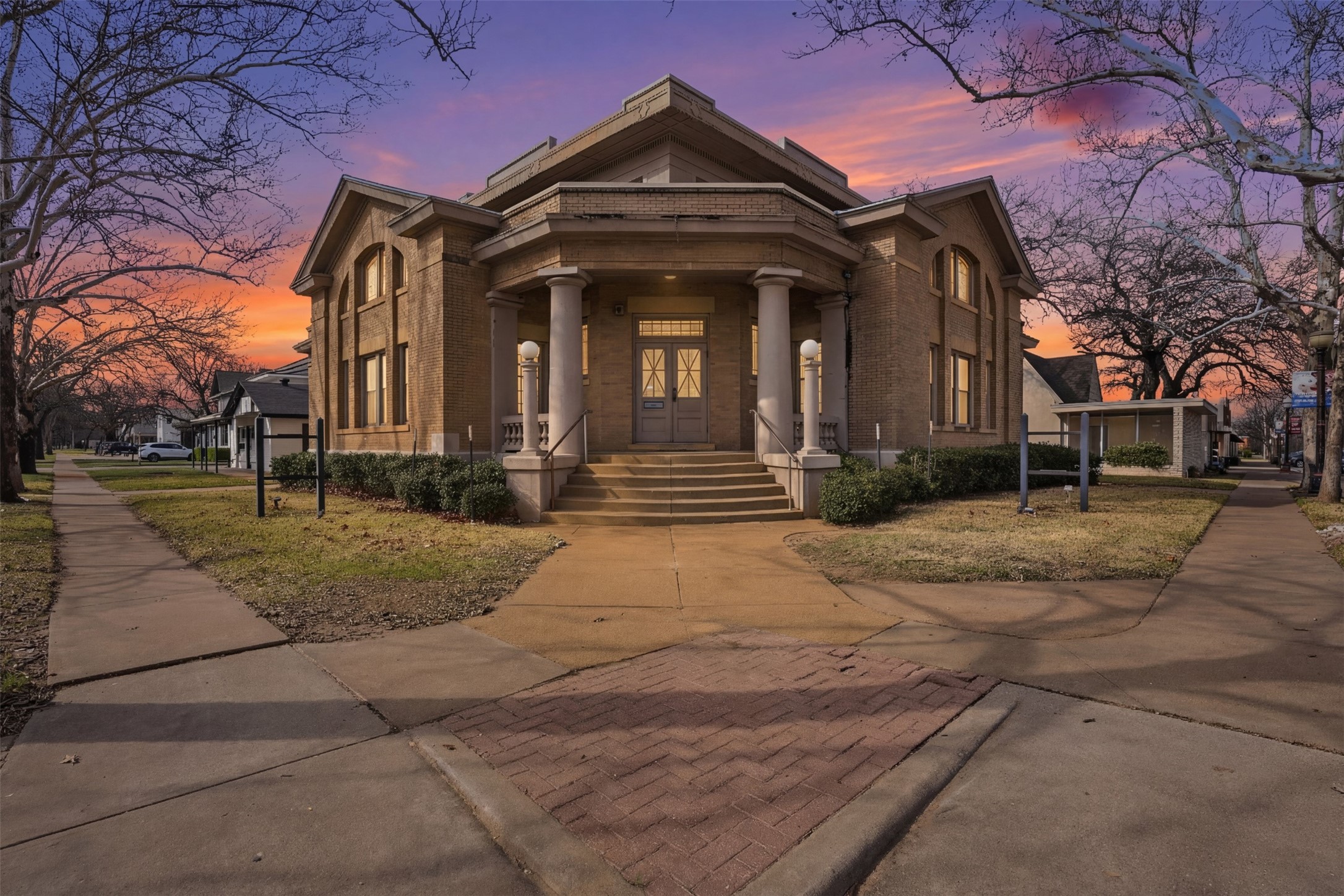 700 Elm Street Graham TX 76450