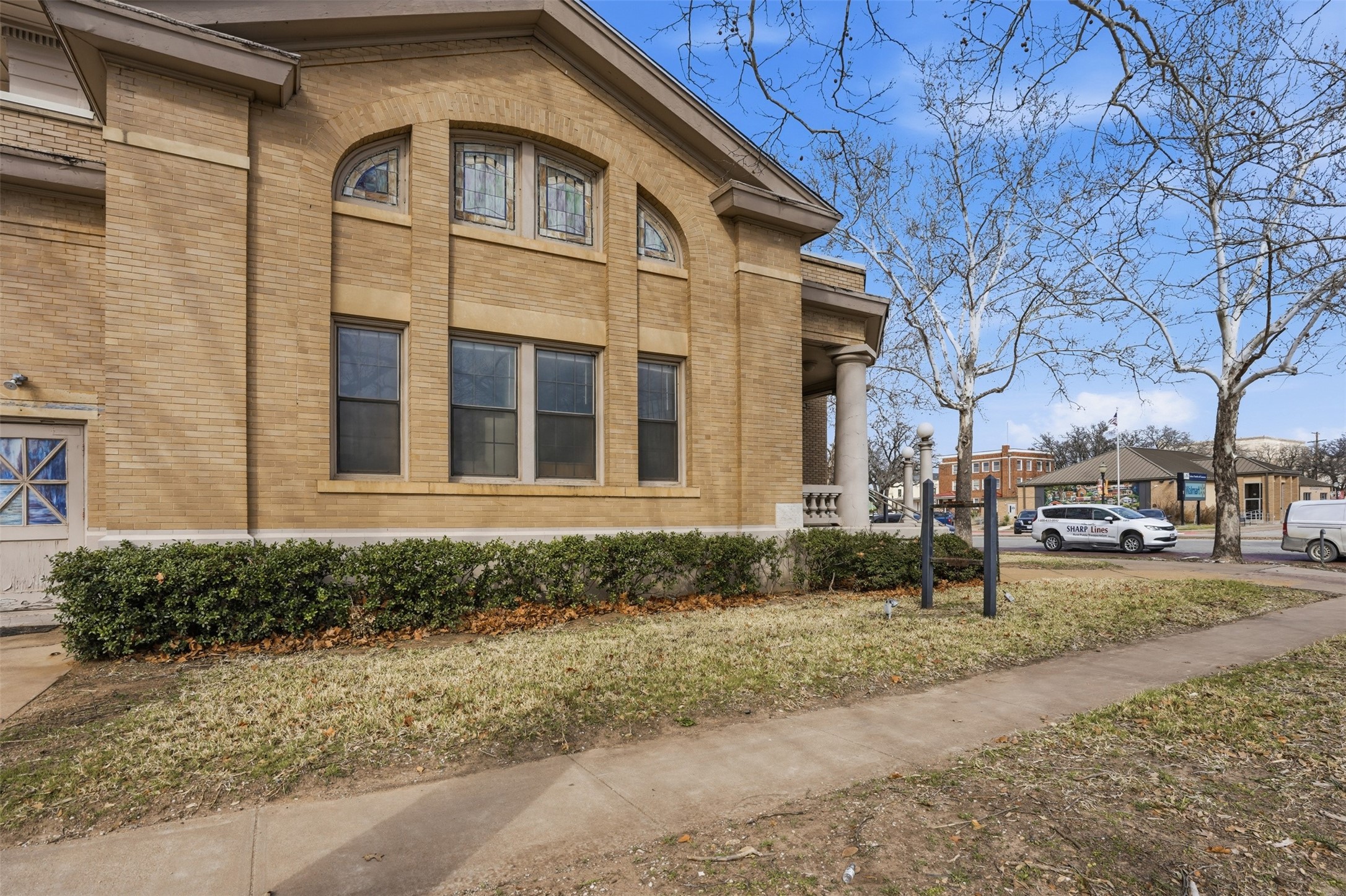 700 Elm Street Graham TX 76450