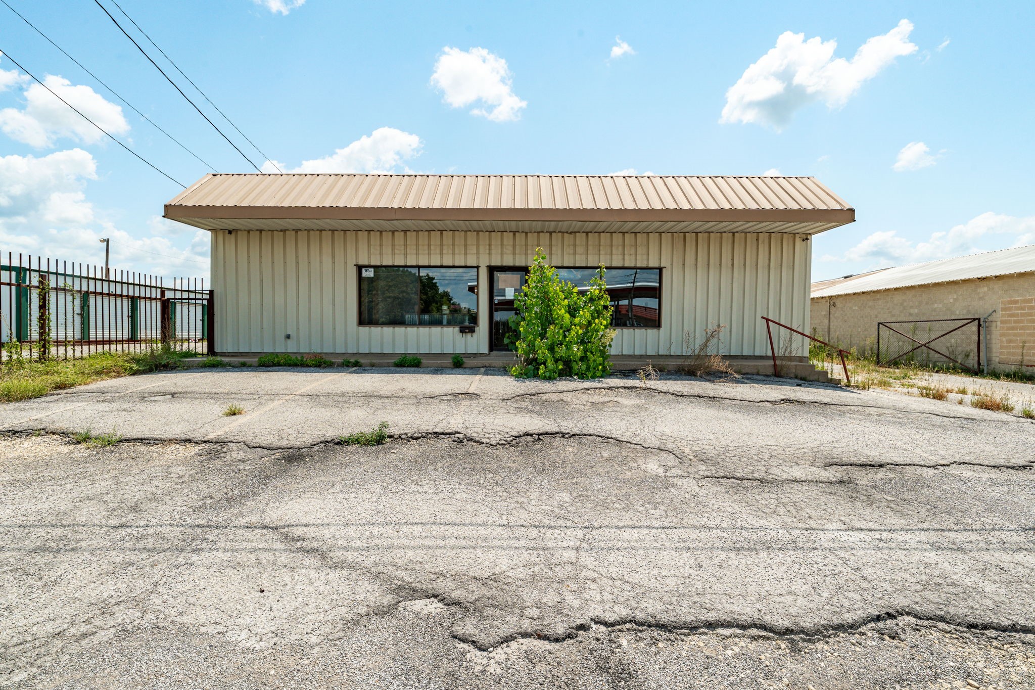 1208 E Washington Street Stephenville TX 76401