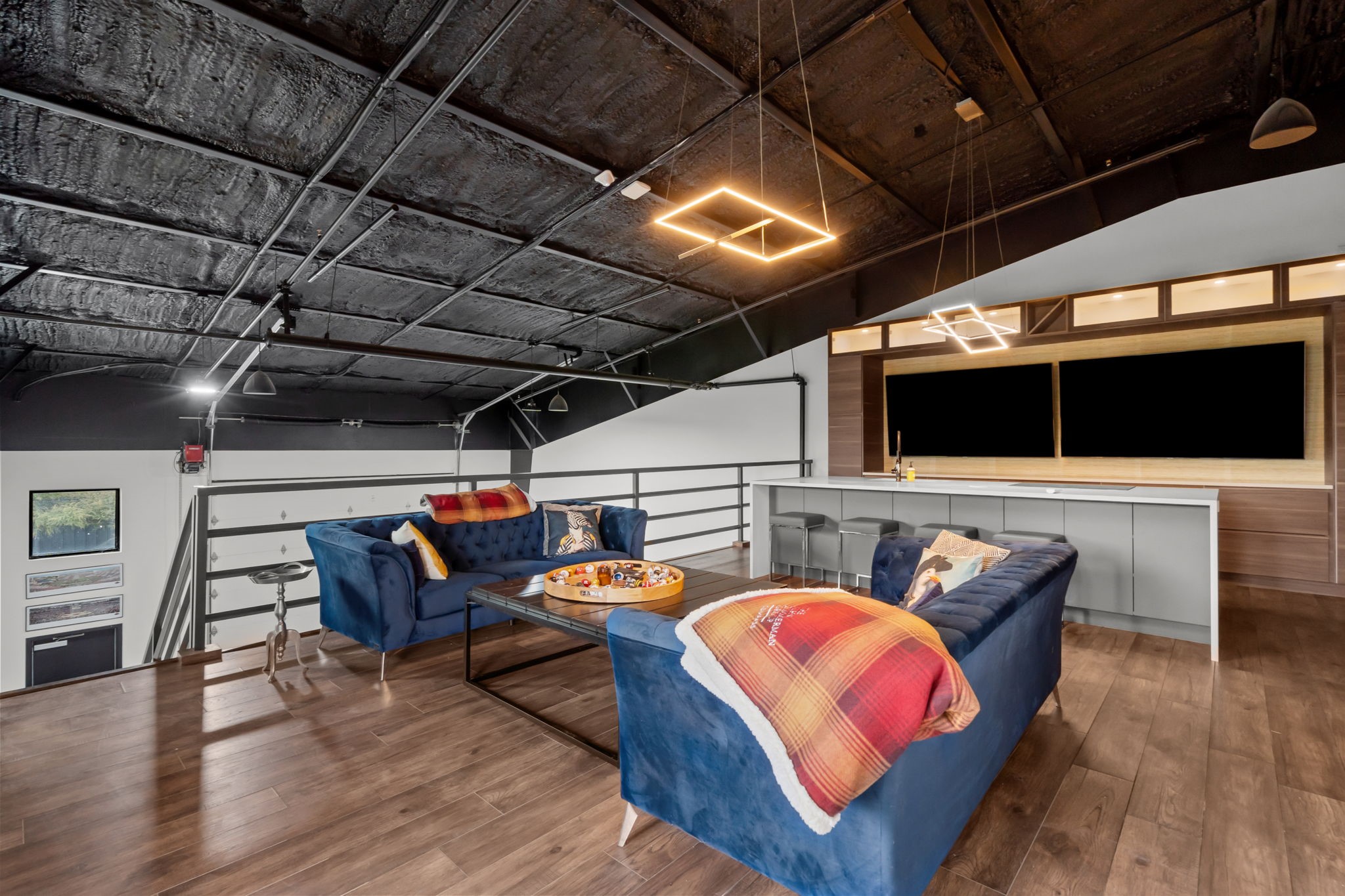 1400 N Las Vegas Trail White Settlement TX 76108