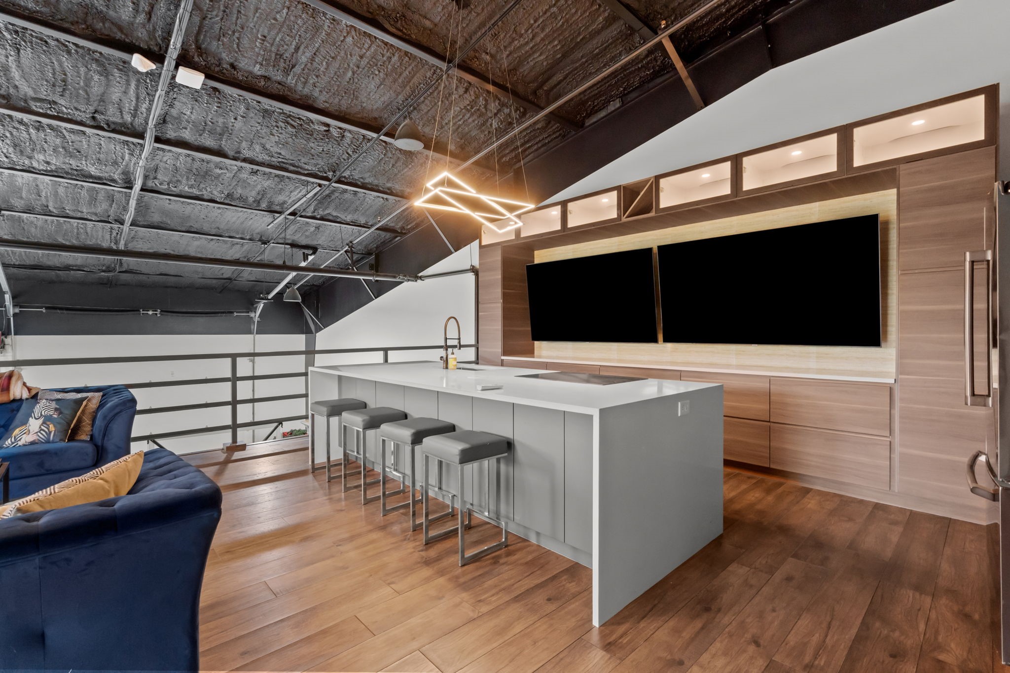 1400 N Las Vegas Trail White Settlement TX 76108