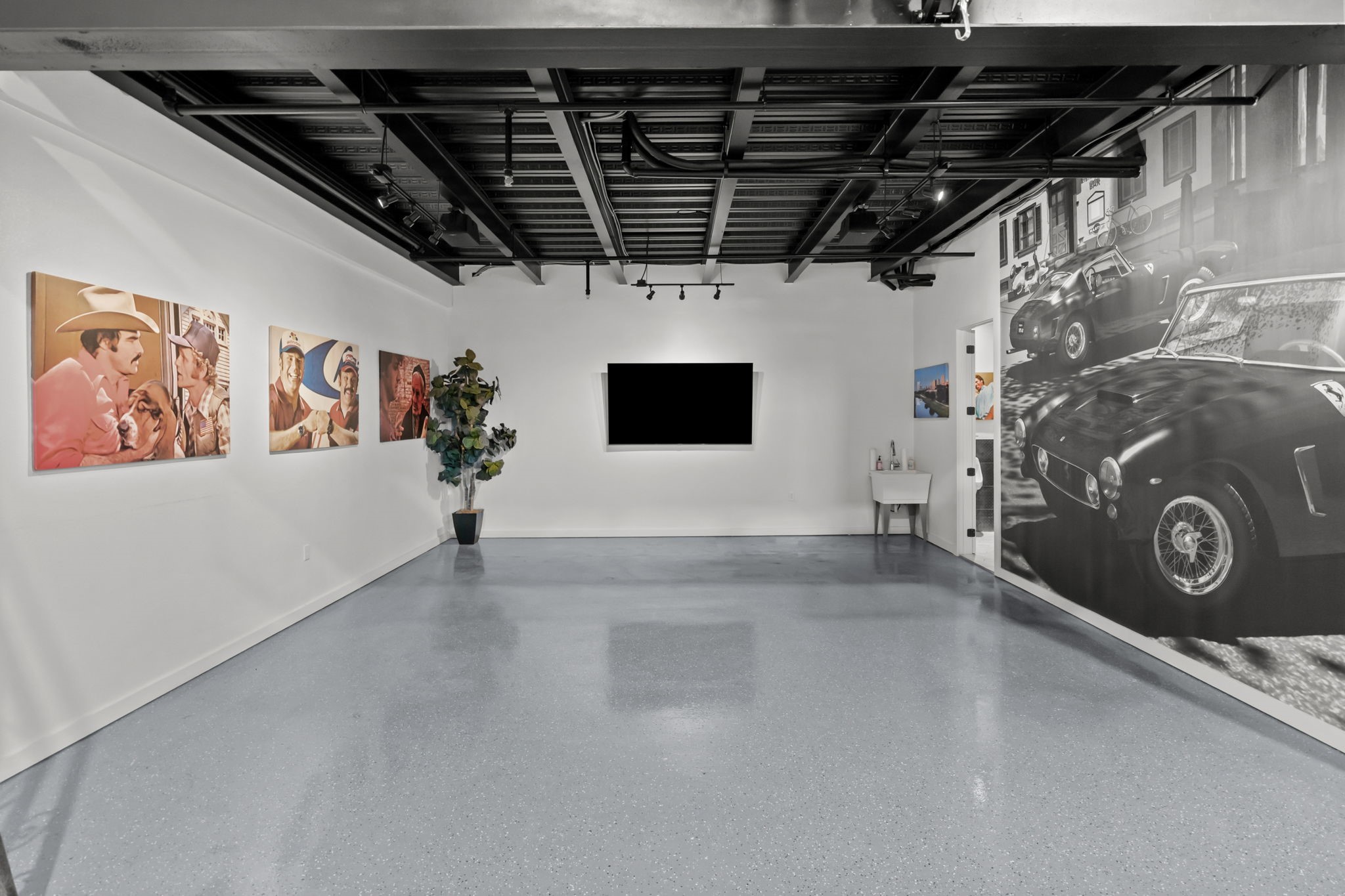 1400 N Las Vegas Trail White Settlement TX 76108