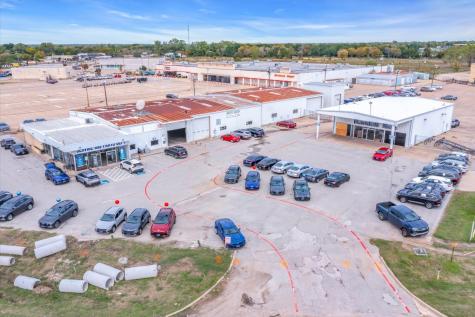 1608 W Moore Avenue Terrell TX 75160