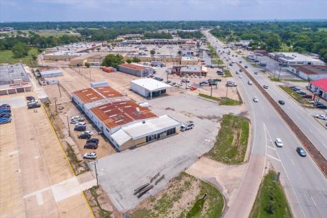 1608 W Moore Avenue Terrell TX 75160
