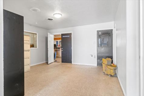 1608 W Moore Avenue Terrell TX 75160