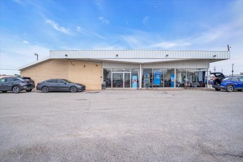 1608 W Moore Avenue Terrell TX 75160