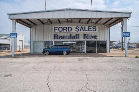 1608 W Moore Avenue Terrell TX 75160