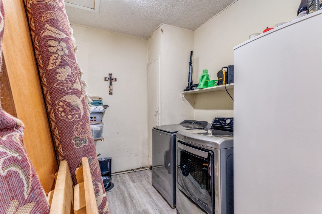2005 W Highway 199 Sanctuary TX 76082