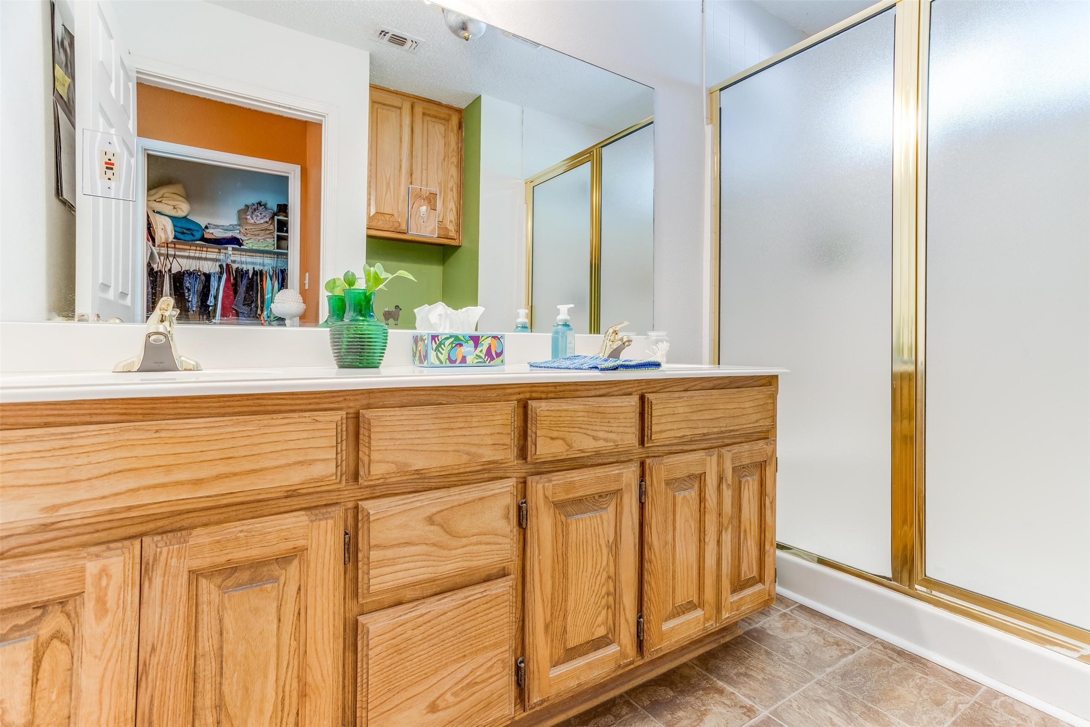 215 W Bethesda Road Burleson TX 76028
