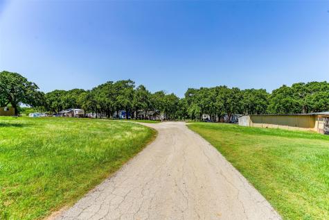 215 W Bethesda Road Burleson TX 76028