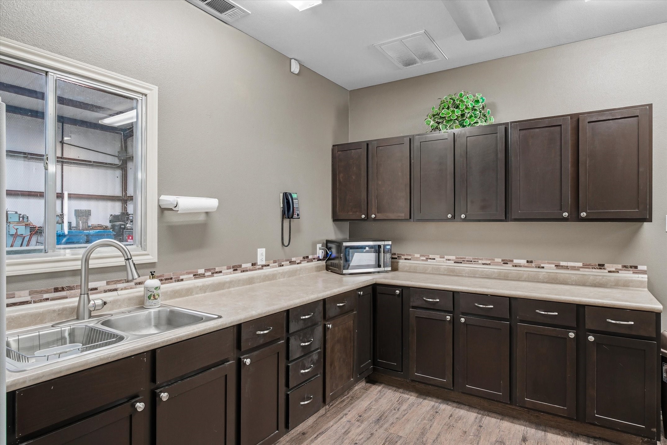 1420 Dowdy Ferry Road Hutchins TX 75141