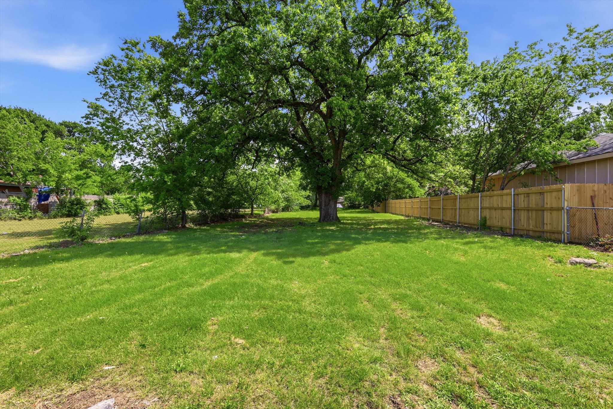 4022 N Westmoreland Road Dallas TX 75212