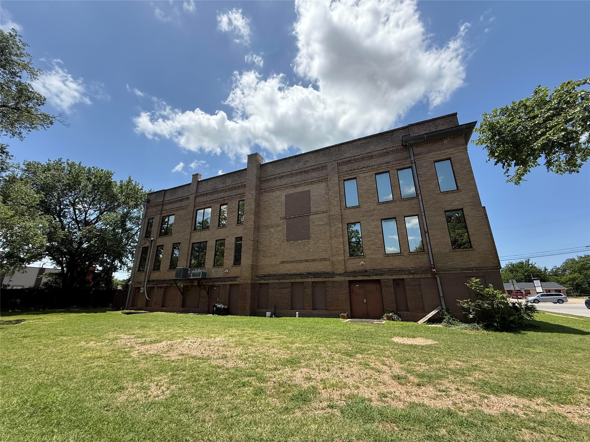 1100 S Austin Avenue Denison TX 75020