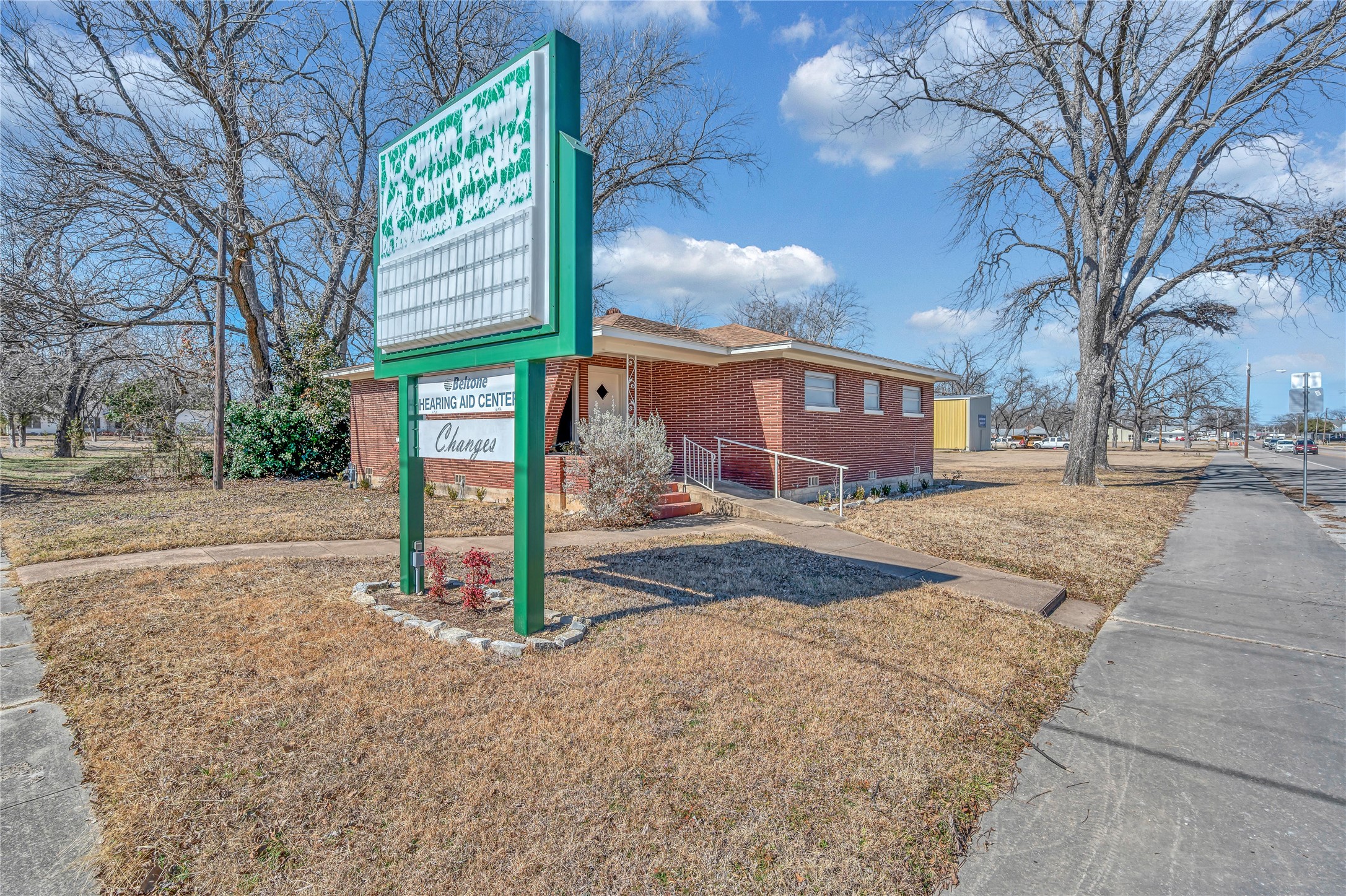 202 N Avenue G Clifton TX 76634