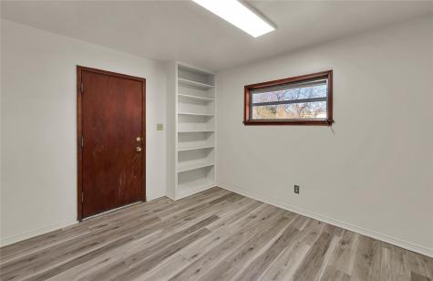 202 N Avenue G Clifton TX 76634