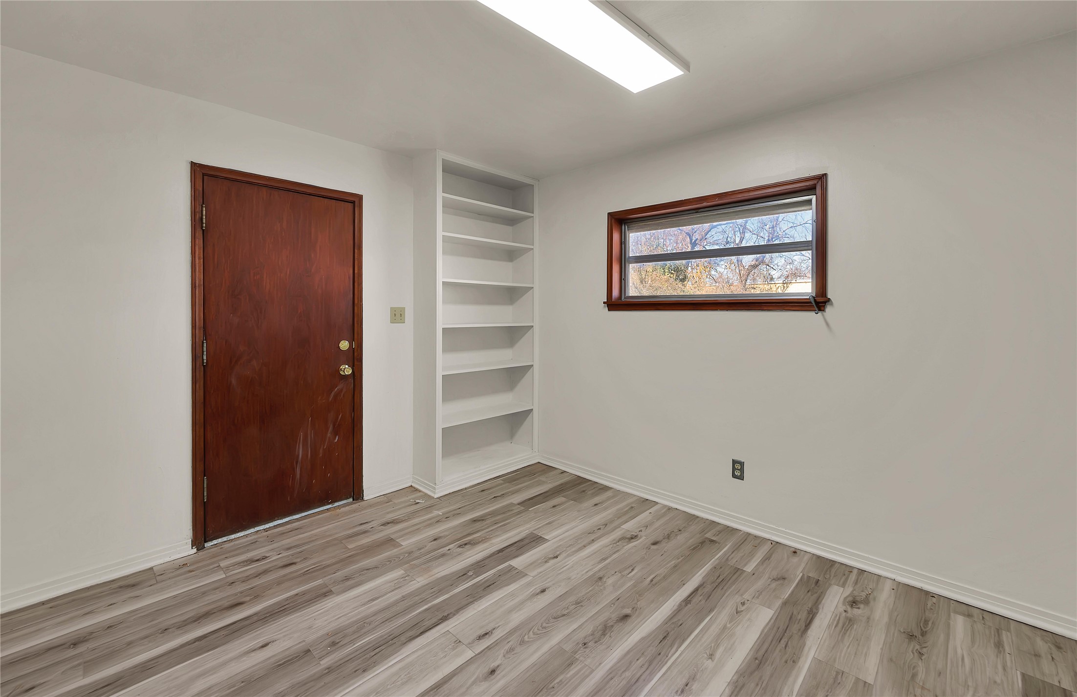 202 N Avenue G Clifton TX 76634