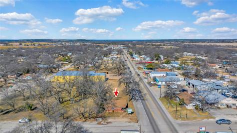 202 N Avenue G Clifton TX 76634
