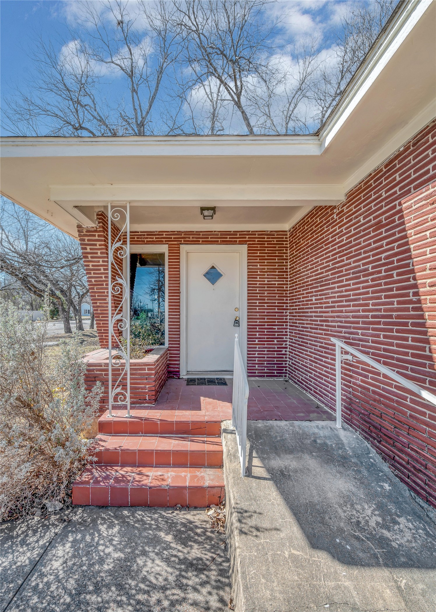 202 N Avenue G Clifton TX 76634