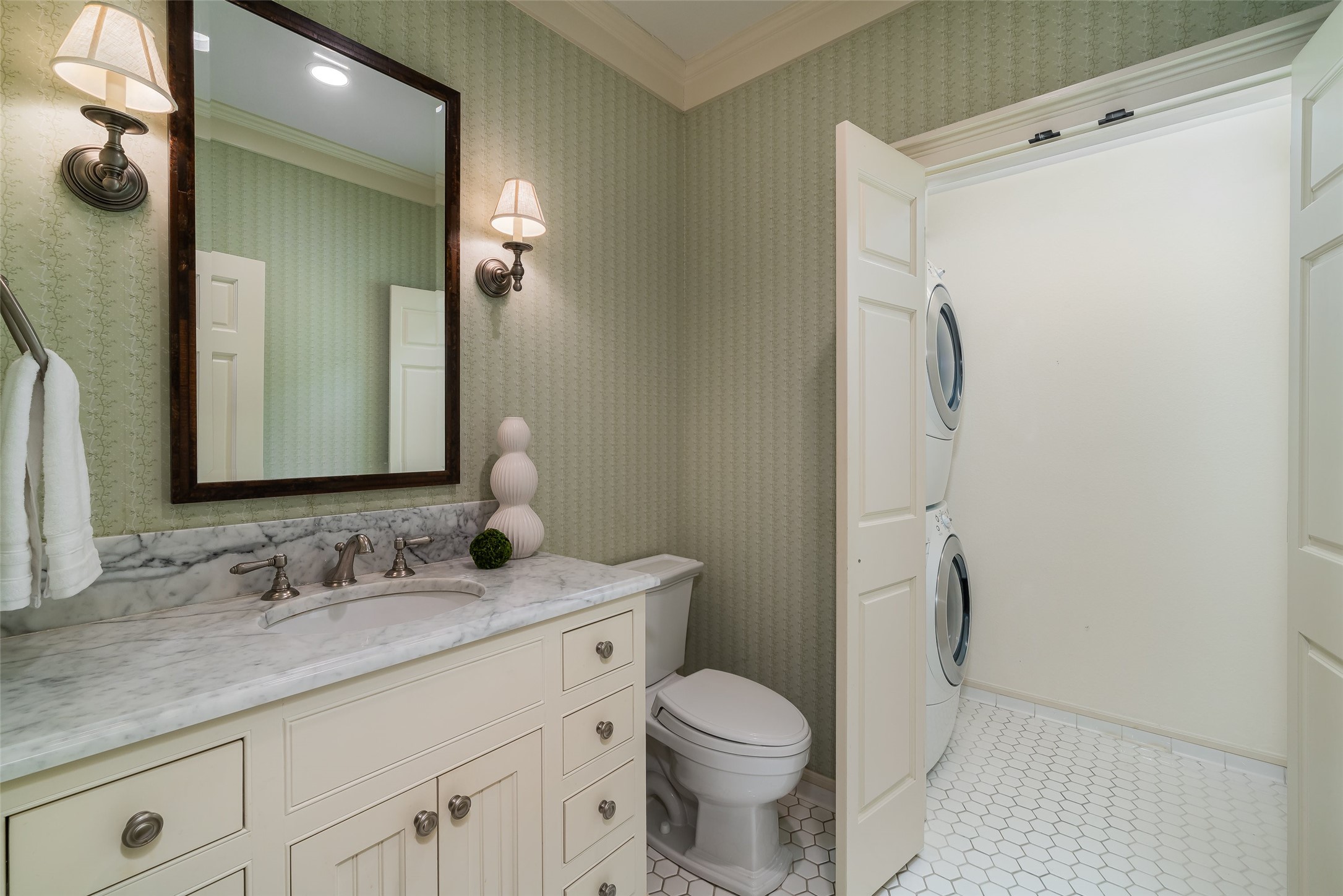 2315 Routh Street Dallas TX 75201