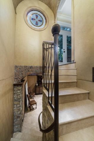 2315 Routh Street Dallas TX 75201