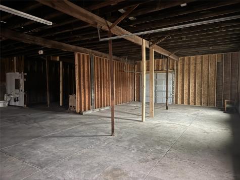 201 N Main Street Maypearl TX 76064