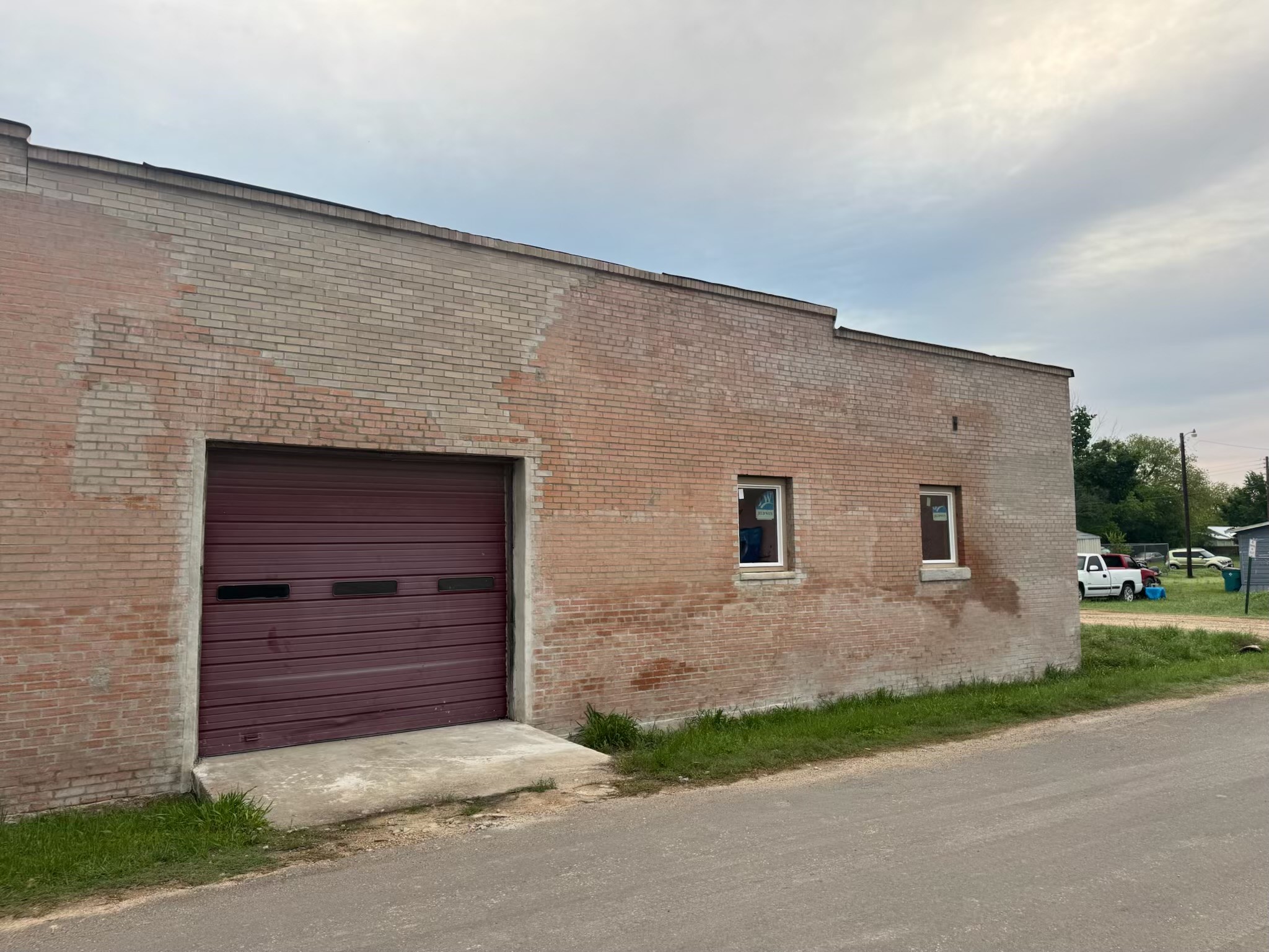 201 N Main Street Maypearl TX 76064