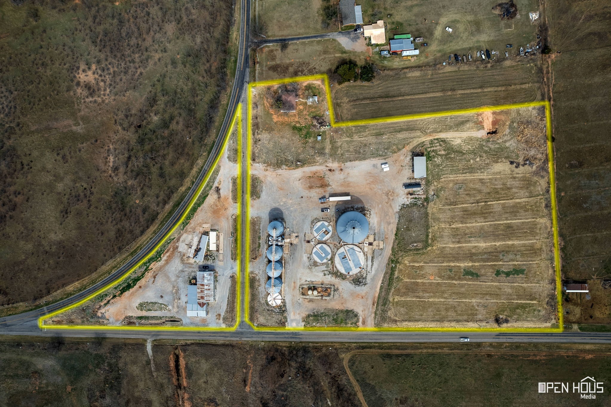 2062 Fm 368 S Iowa Park TX 76367