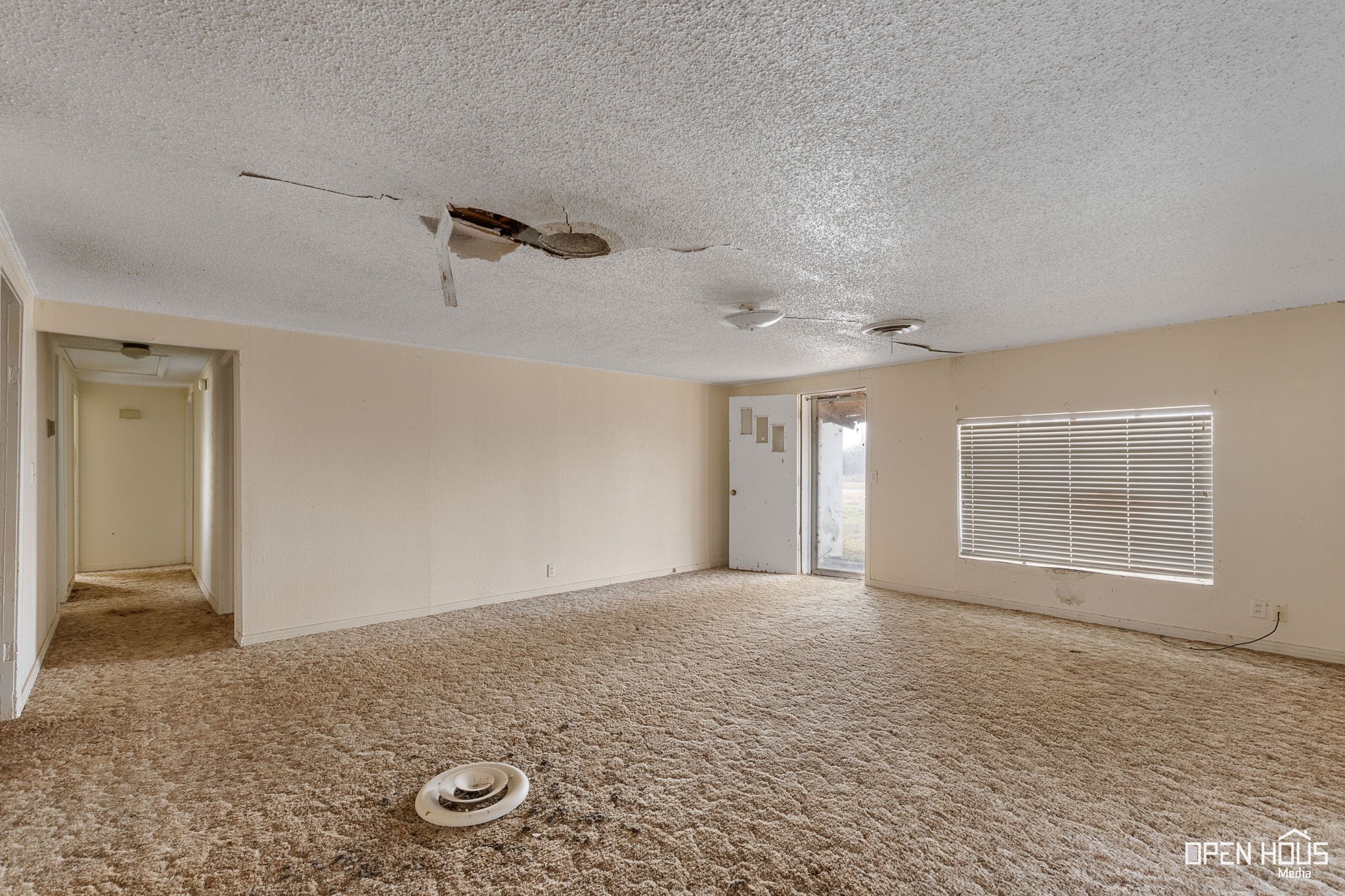 2062 Fm 368 S Iowa Park TX 76367