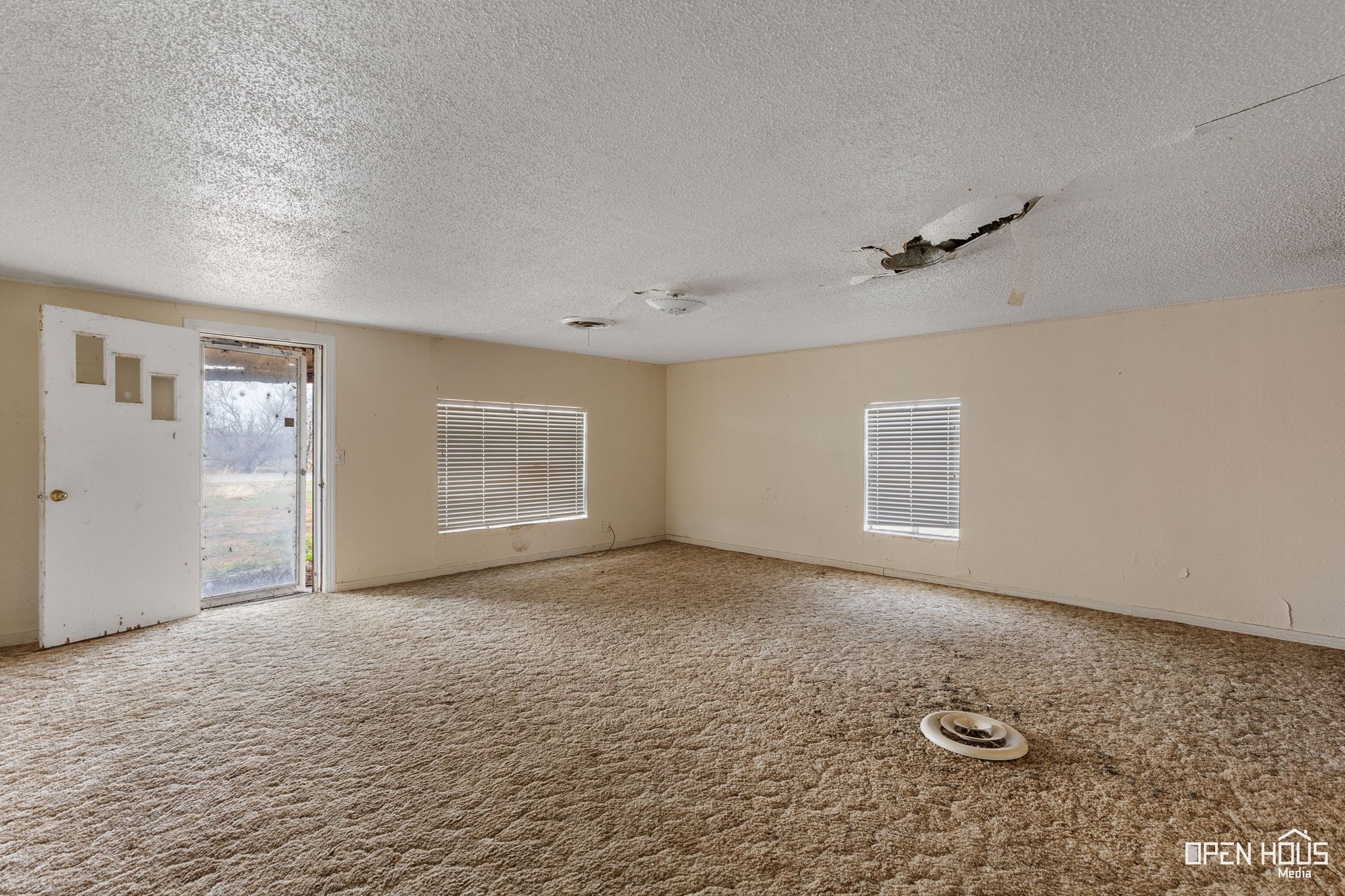 2062 Fm 368 S Iowa Park TX 76367