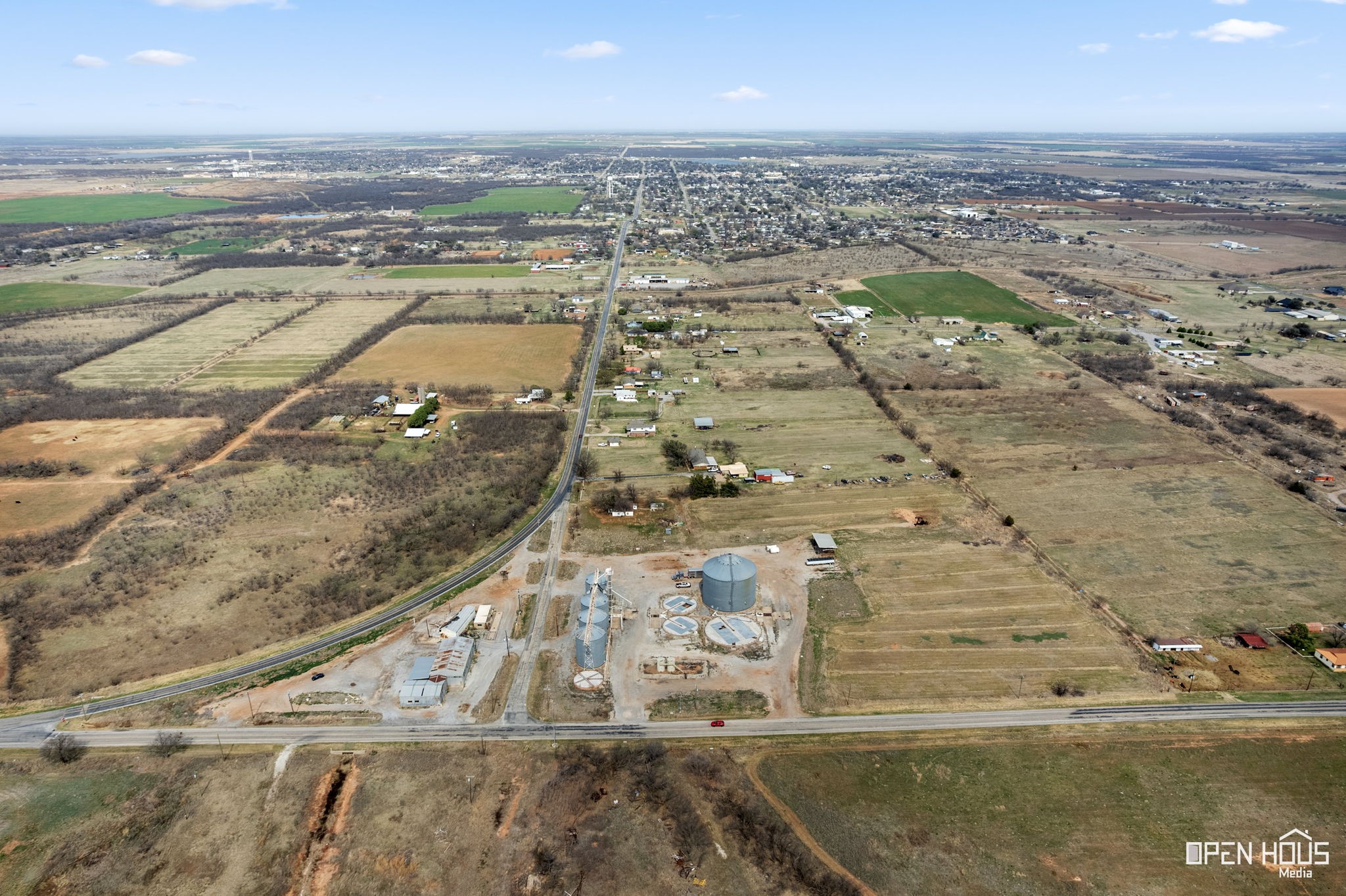 2062 Fm 368 S Iowa Park TX 76367