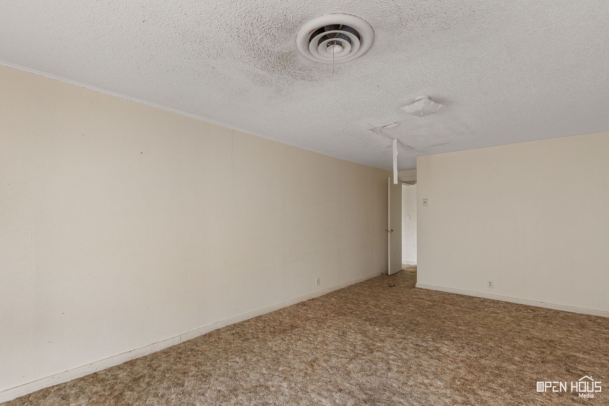 2062 Fm 368 S Iowa Park TX 76367