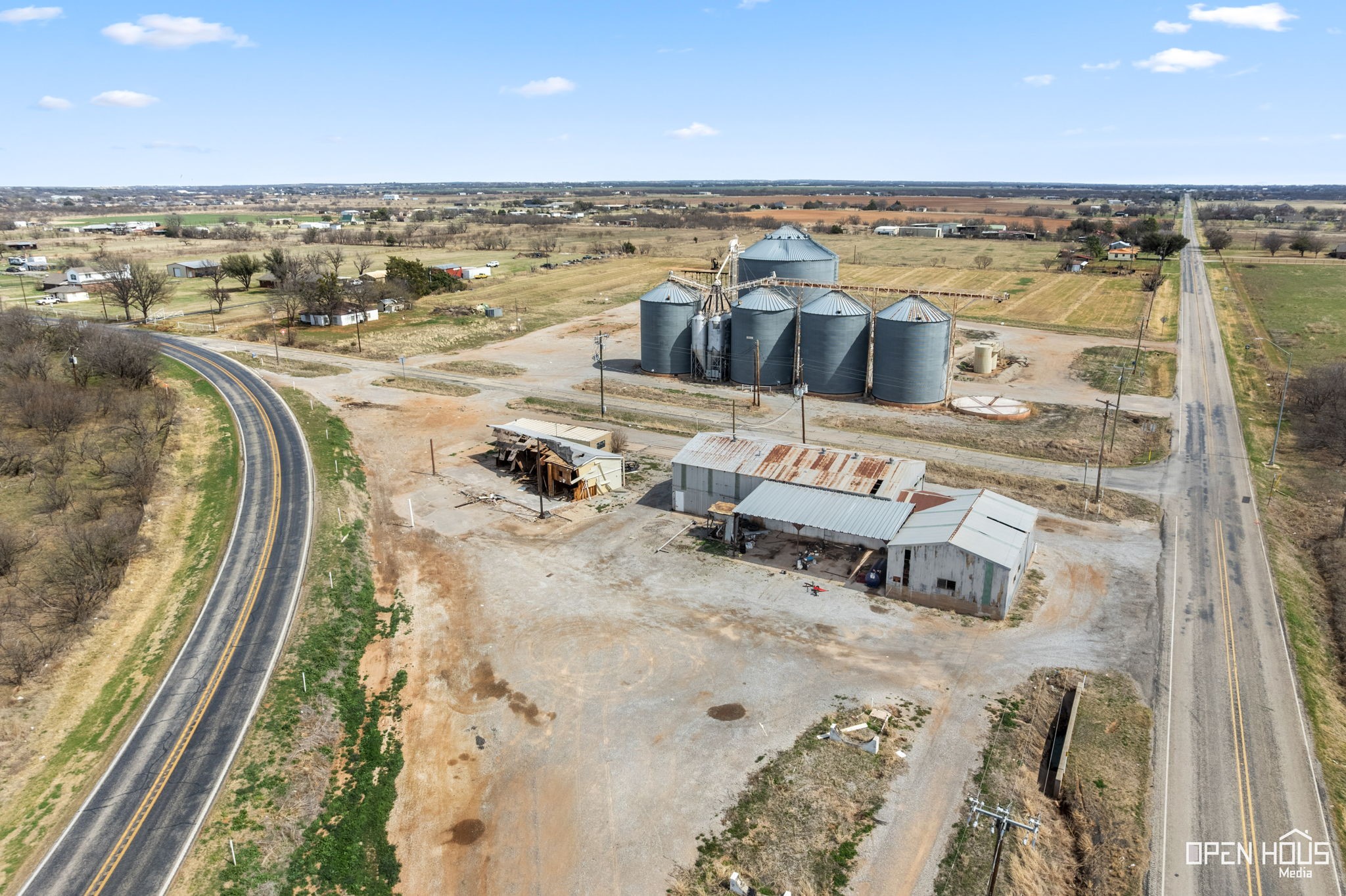 2062 Fm 368 S Iowa Park TX 76367