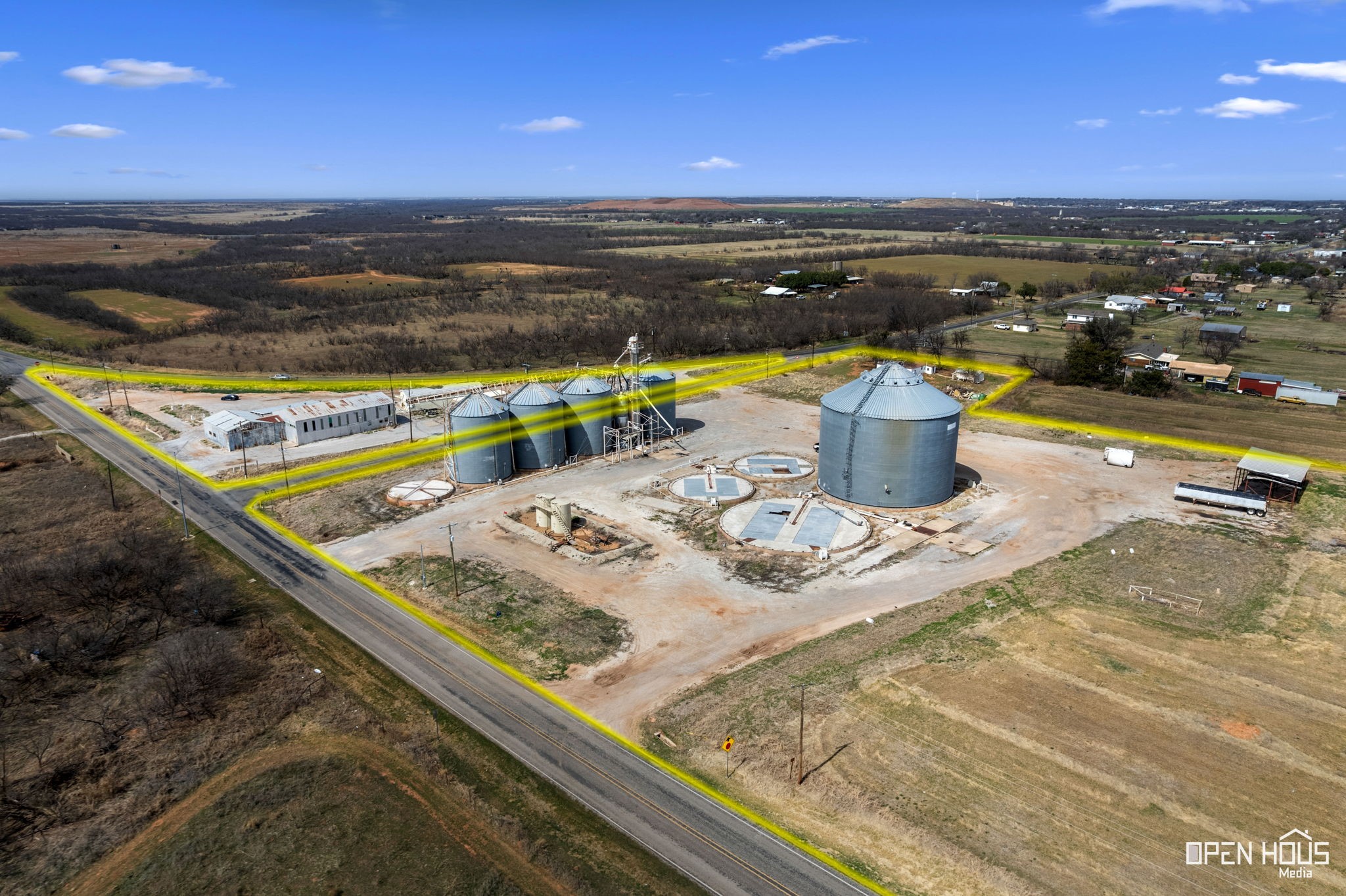 2062 Fm 368 S Iowa Park TX 76367